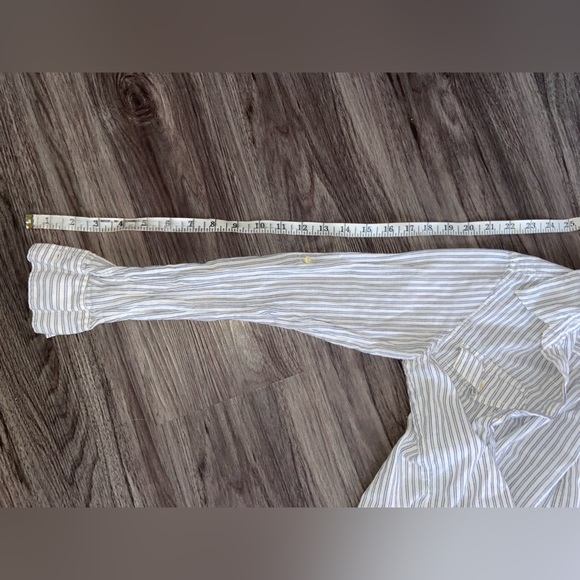 Patagonia button up - Picture 7 of 7